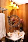 Bathroom_Champagne_DSC_1149